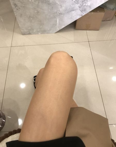 宝贝胸罩脱了让我揉你的胸电影_1080P免费观看视频